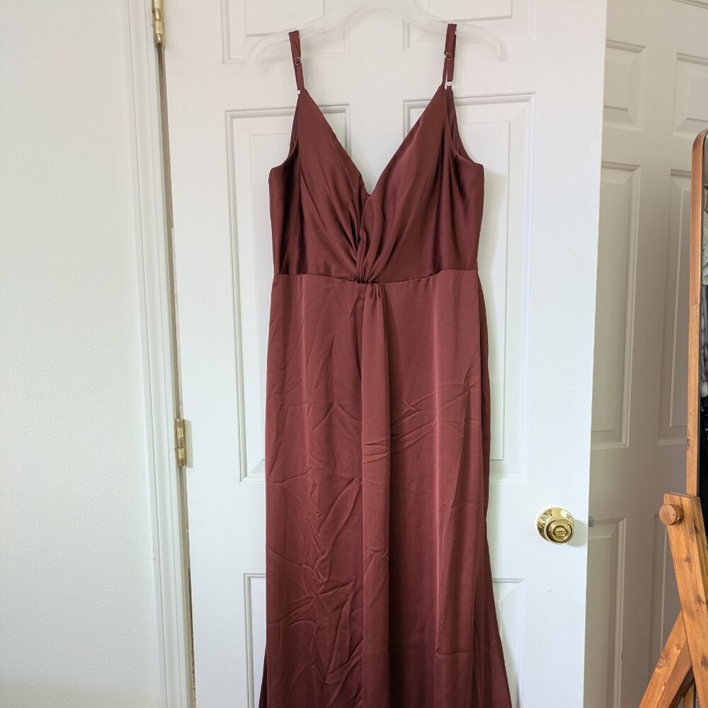 NWT Revelry Giada Satin Dress Cinnamon Rose Size 14